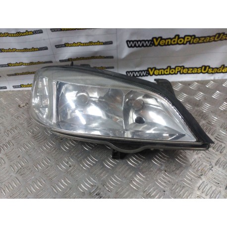 90520878 FARO DERECHO OPEL ZAFIRA A 2001 TIENE UNA PATILLA SOLDADA